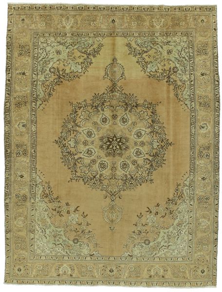 Tabriz - Patina Persian Carpet 320x240
